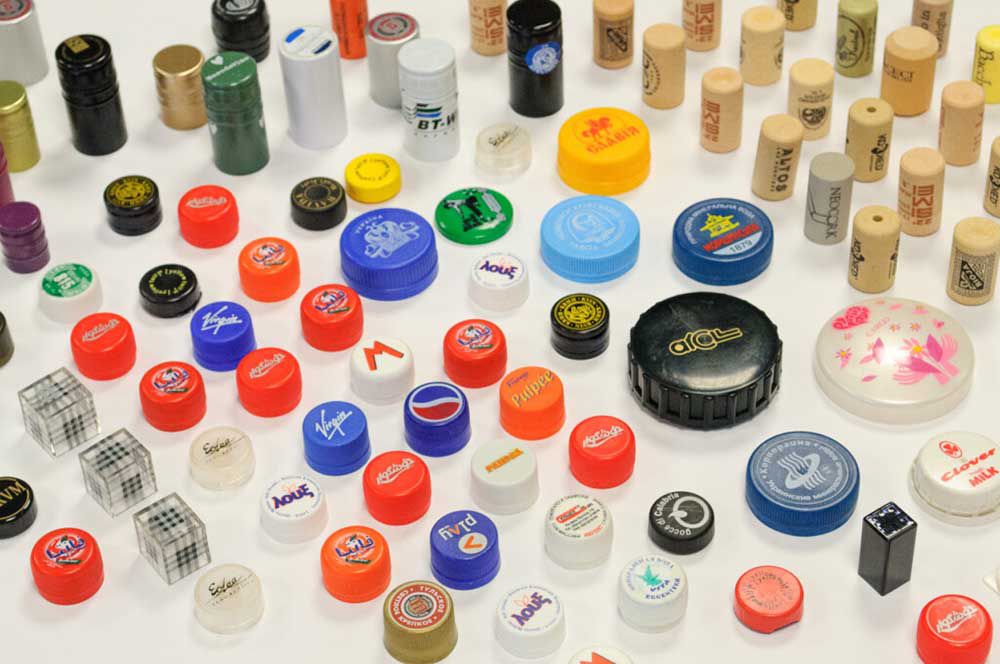 plastic bottle caps for sale.jpg